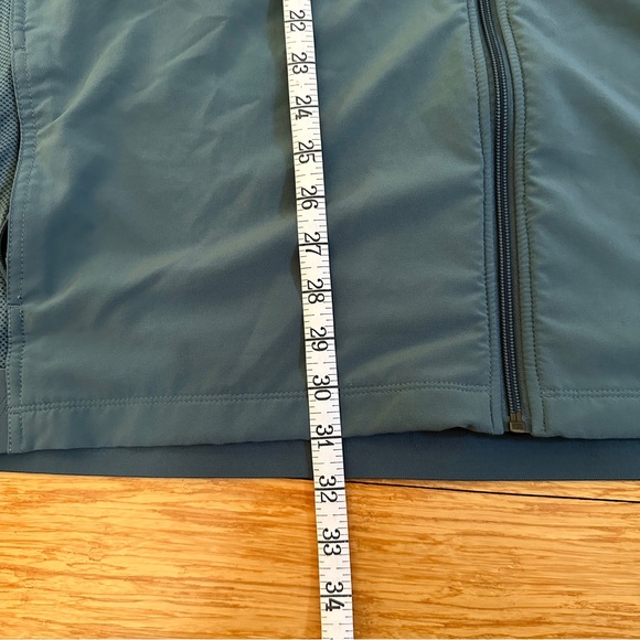 Nike DriFit Men's Standard Fit Olive Hooded Jacket Size XLarge - Picture 8 of 10